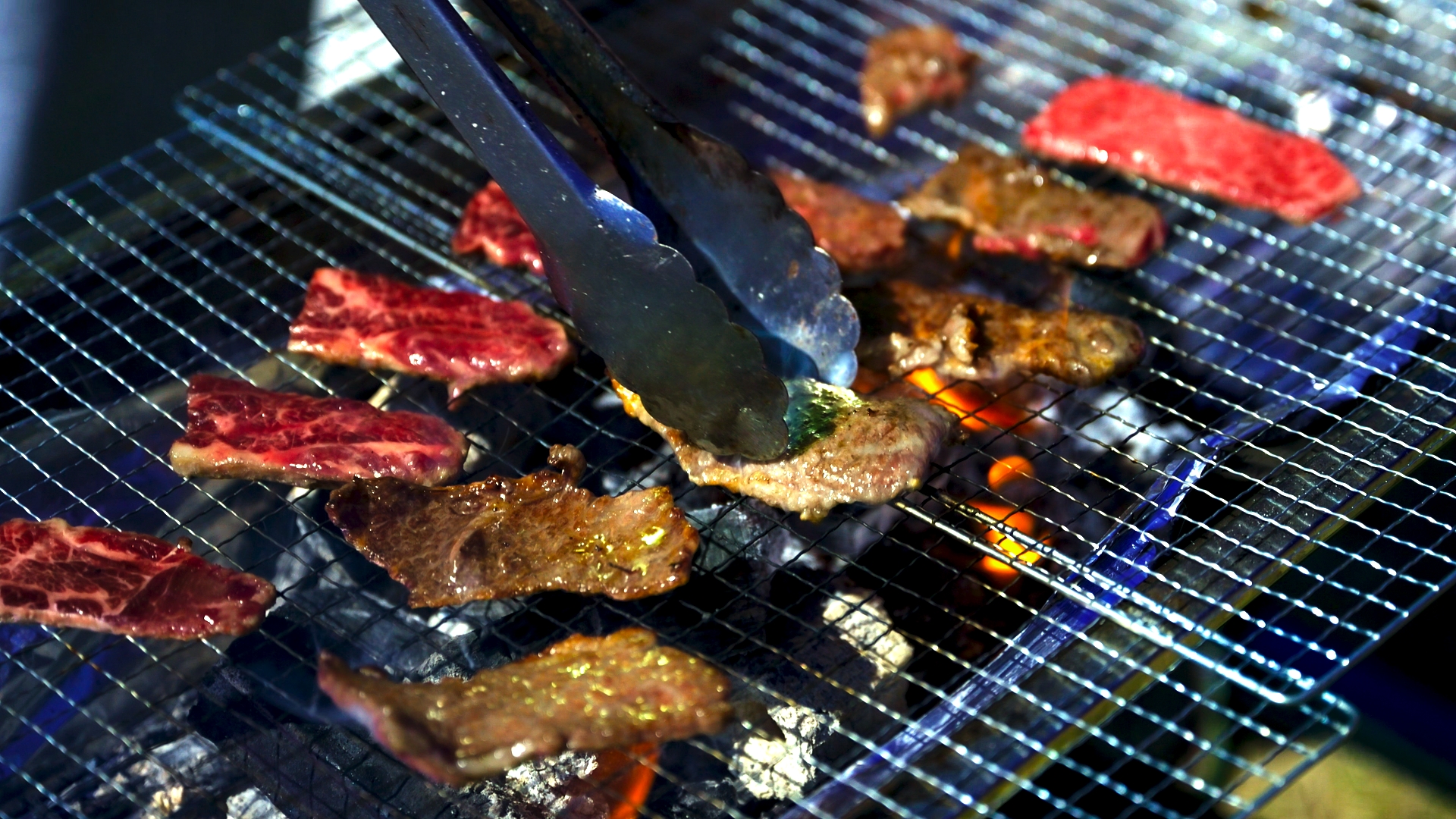本格炭火BBQ